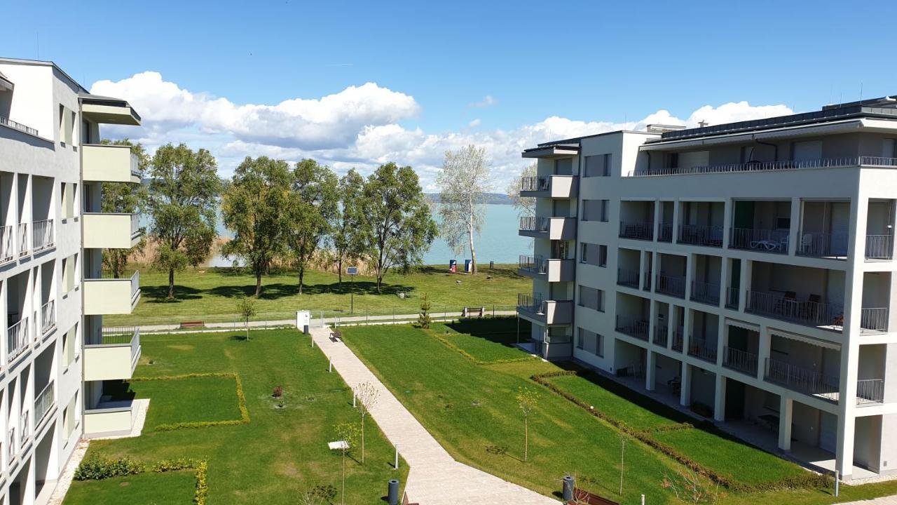 Lelle Resort Cb34 Balatonlelle Buitenkant foto
