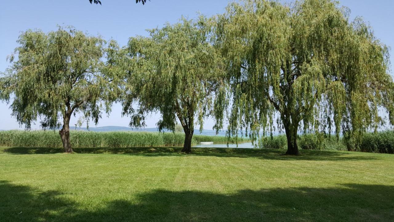 Lelle Resort Cb34 Balatonlelle Buitenkant foto